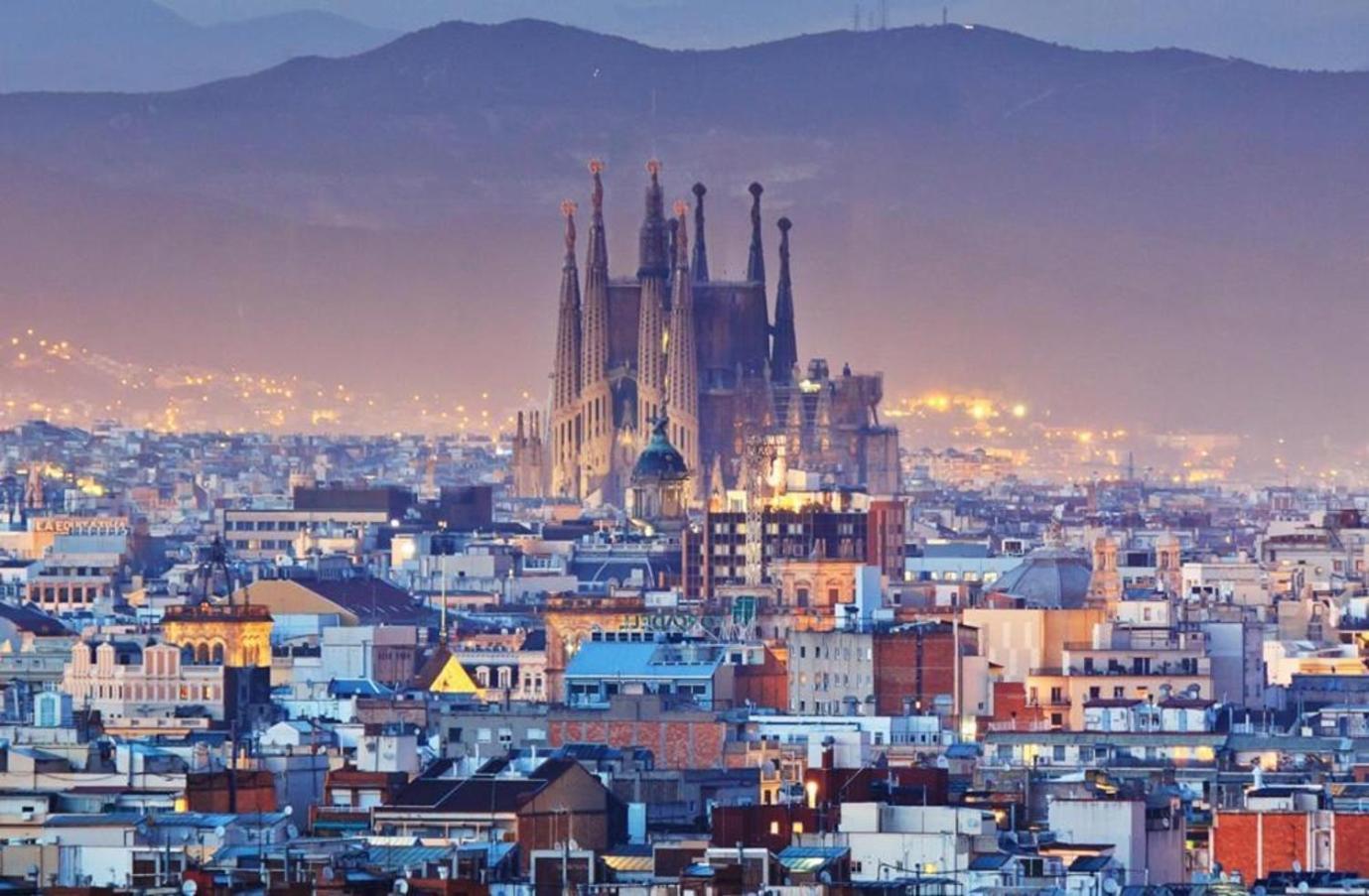 Romantic In Trendy Gracia Barcelona Exterior photo